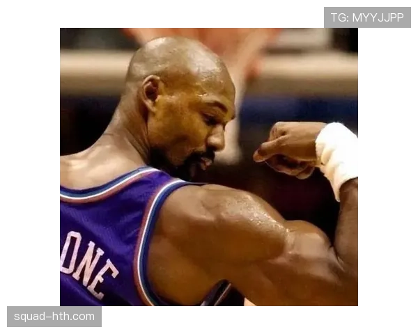 奥尼尔内线强攻效率提升 主导季后赛禁区统治力